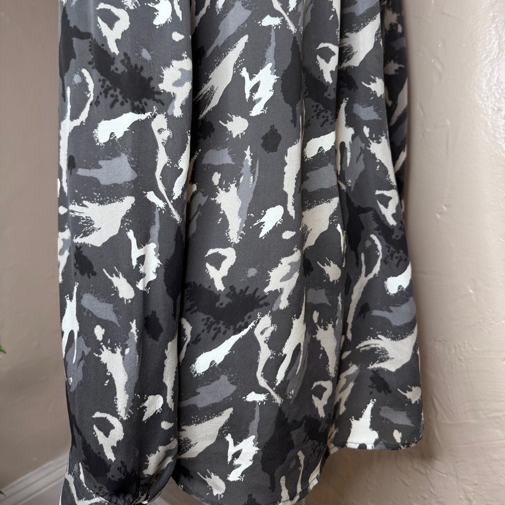 L'Agence Nina Long Sleeve Blouse - Picture 5 of 9